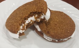 Copycat Gluten Free Little Debbie Oatmeal Creme&nbsp;Pies